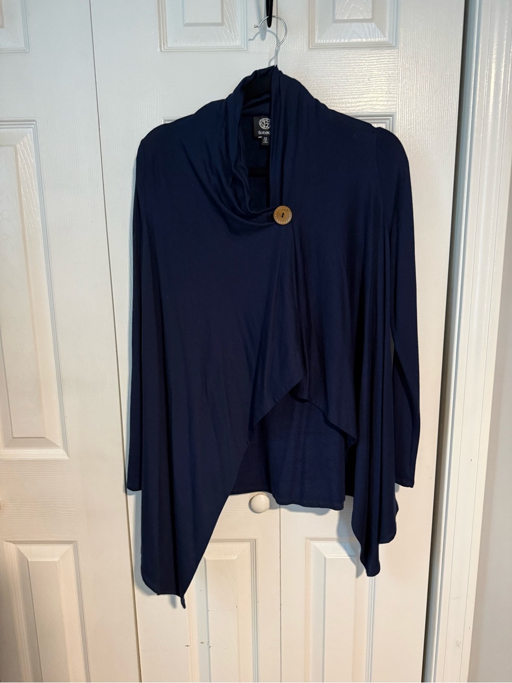 bobeau Navy Open-Front Draped Cardigan with Button